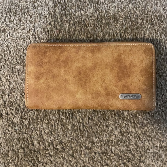 Trinity Ranch Montana West embroidered wallet - Picture 2 of 6